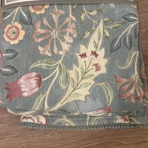 WILLIAMS MORRIS & CO Woven Cotton Shower Curtain WILHELMINA Green Floral 72 X 72 - Picture 7 of 7